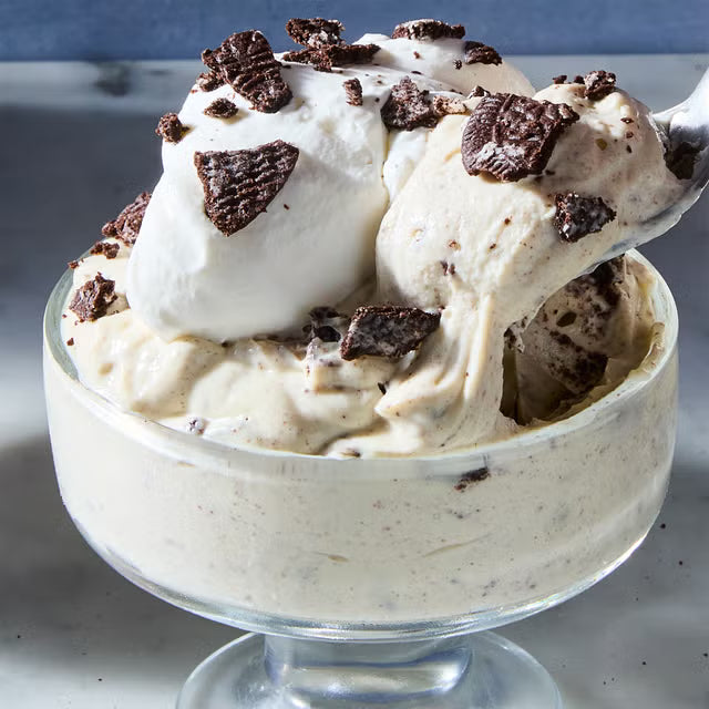 Cookies & Cream Yogurt Bowl